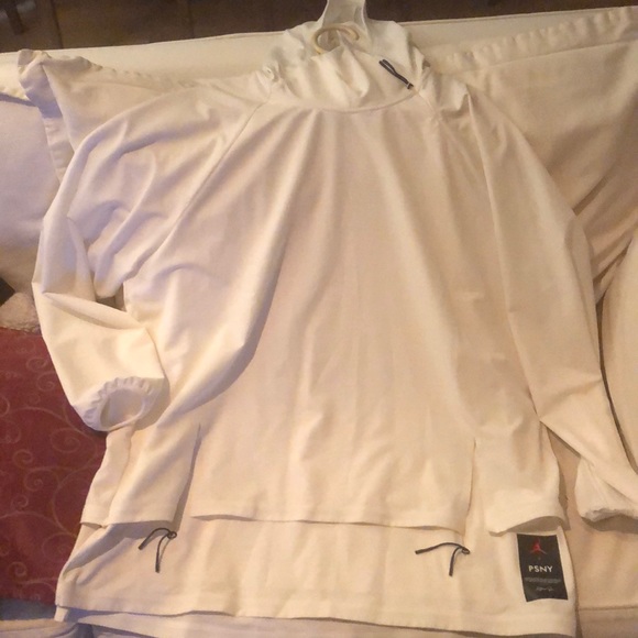 Air Jordan x P.S.N.Y. Collab sweatshirt - Picture 2 of 4